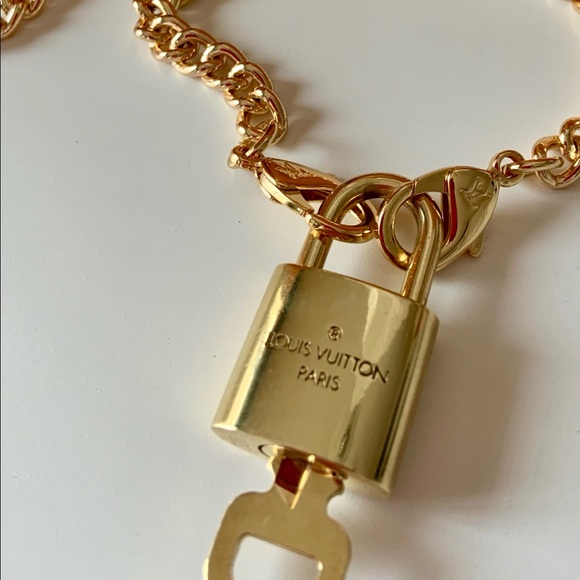 LOUIS VUITTON PADLOCK & MATCHING CHAIN W/BOX BAG - Picture 10 of 13